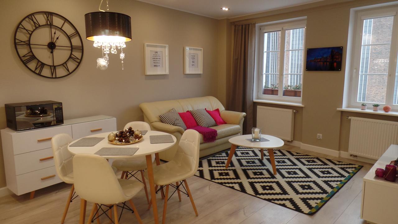 شقة غدانسك  في Grand-Tourist Cristal 59/61 Sw. Ducha Str المظهر الخارجي الصورة